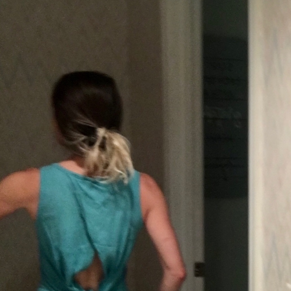 Open back top - Picture 2 of 7